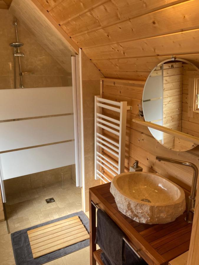 Aux Kotas Finland'Ain Villa Izieu Bagian luar foto